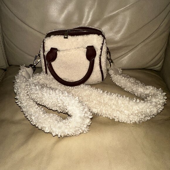 Chocolate/burgundy Aspen bag with custom faux Sherpa crossbody strap - Picture 1 of 7